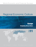 Regional Economic Outlook, October 2011, Europe : Navigating Stormy Waters