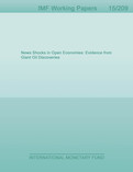 News Shocks in Open Economies : Evidence from Giant Oil Discoveries